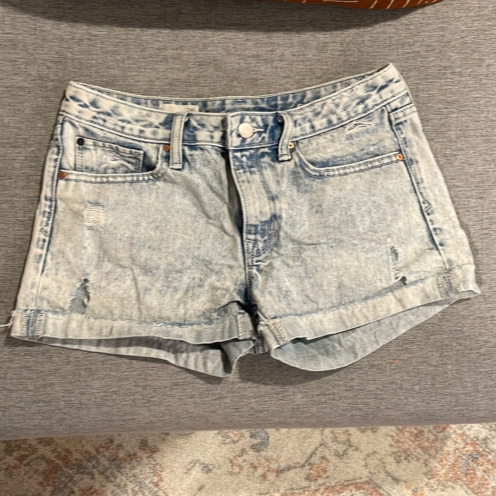 ✨GAP Slim Cut off Denim Shorts